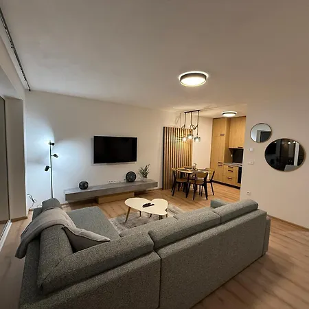 Brezovina - Orava Apartamento *