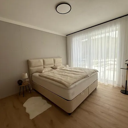 Brezovina - Orava Apartamento *